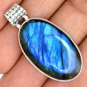 【送料無料】ネックレス　ペンダントマウントシルバーpendentif protection labradorite monture argent 925 ref 2393
