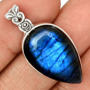 【送料無料】ネックレス　ペンダントマウントシルバーpendentif protection labradorite monture argent 925 ref 0686