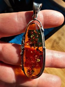 【送料無料】ネックレス バルトシルバーパンチオレンジコニャックペンダントbeau pendentif avec ambre cognac de la baltique sertie en argent 925 poinon|hokushin