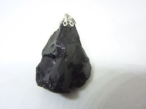 【送料無料】ネックレス　ブラックスピネルpendentif protection spinelle noire 20,2 gr ref 7053｜hokushin
