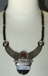 【送料無料】ネックレス　クリップシルバーマッシフcollier touareg en argent massif et agate