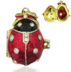 【送料無料】ネックレス　メダイヨンロシアペンダントシルバーゴールドmdaillon coeur coccinelle russe oeuf pendentif argent or