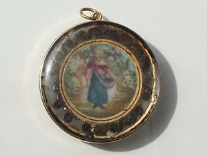 【送料無料】ネックレス　ペンダントイエローゴールドガラスcharmant pendentif ancien dbut xixme fix sous verre en or jaune 18k 750