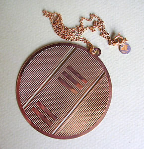 【送料無料】ネックレス　ジャック1921 jacques esterel pendentif poemes metalliques circa 1971
