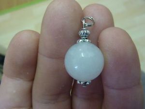 【送料無料】ネックレス　ペンダントヨーチベットpendentif jade blanc 14 cm et argent du tibet avec lacet coton