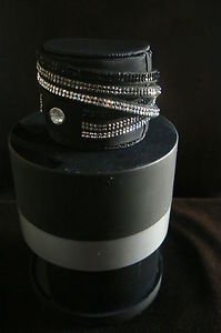 【送料無料】ネックレス　ブレスレットブラックtres beau bracelet fantaisie polytours noirs et strass neuf｜hokushin