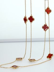 【送料無料】ネックレス ロングネックレスラッキーフラワーメッキゴールドレトロ|hokushin