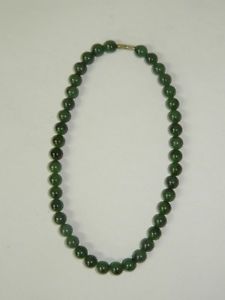 【送料無料】ネックレス　ディジャダキアラビンテージcollana in sfere di giada chiara imperiale vintage oma19｜hokushin