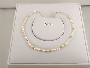 【送料無料】ネックレス　パールオロcollana di perle coltivate yukiko e sfere in oro giallo 18 kt
