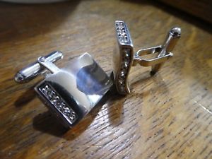 【送料無料】メンズアクセサリ―　925カフスリンクgorgeous 925 silver cufflinks, hinged with clear stones
