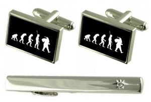 【送料無料】メンズアクセサリ―　マンサンタカフスリンクセットネクタイピンgift set tie clip evolution ape to man santa cufflinks