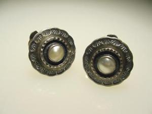 【送料無料】メンズアクセサリ―　ビンテージハンドツールトライバルカフリンクスvintage 900 fine silver mother of pearl hand tool made ethnic tribal cuff links
