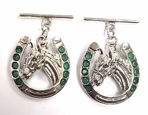 【送料無料】メンズアクセサリ&mdash;　エメラルドカフスボタンソリッドシルバーメンズnovelty detailed horse horseshoe emerald cufflinks 925 solid silver mens gift｜hokushin