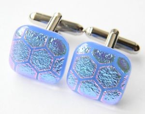 【送料無料】メンズアクセサリ―　ダイクロイックガラスカフスボタンgenuine dichroic glass hand crafted cufflinks blue hexagon