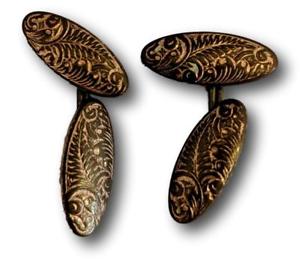 【送料無料】メンズアクセサリ―　ビンテージゴールドトーンカフスボタンvintage oval gold tone cufflinks with engraved detail hallmark