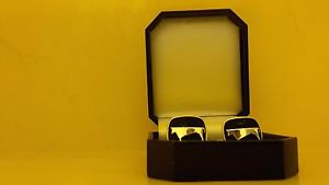 【送料無料】メンズアクセサリ―　ビンテージモチーフカフリンクスmans vintage boxed goldtone cufflinks with a bull motif present for a taurus