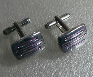 【送料無料】メンズアクセサリ―　メンズカフスボタンストライプレトロmens cufflinks purple stripes on silvertone metal rectangle retro mod