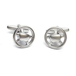 【送料無料】メンズアクセサリ&mdash;　ステアリングボックス&times;ホイールカフスボタンmodern steering wheel cufflinks presented in a box x2psn051｜hokushin 12,395円
