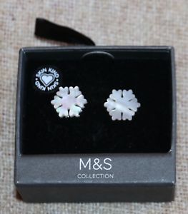 【送料無料】メンズアクセサリ―　カフスボタンボックスコレクションmamp;s collection mother of pearl on metal snowflake cufflinks in box