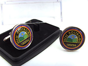 【送料無料】メンズアクセサリ―　バッジメンズカフスボタンaliens weyland yutani ship uscss nostromo badge mens cufflinks gift