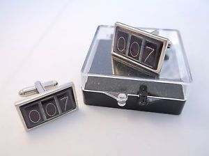 【送料無料】メンズアクセサリ―　ジェームズボンドタイマカウンタバッジメンズカフスボタンカフリンクスjames bond 007 bomb timer counter badge mens cufflinks cuff links gift