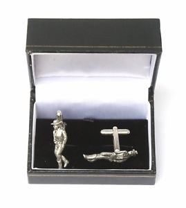 【送料無料】メンズアクセサリ―　ボックスカフリンクスピューターcow girl cufflinks pewter made in uk gift boxed or pouched quantity discount
