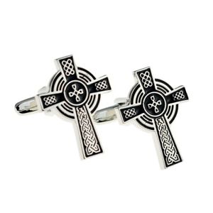 【送料無料】メンズアクセサリ―　セルティックボックス×クロスカフリンクスhigh quality celtic cross cufflinks in a cufflink box x2nyu002