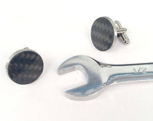【送料無料】メンズアクセサリ―　ステンレススチールアンプカーボンファイバーファイバーカフスボタンイギリスモータースポーツstainless steel amp; carbon fibre fiber cufflinks handmade in uk motorsport g