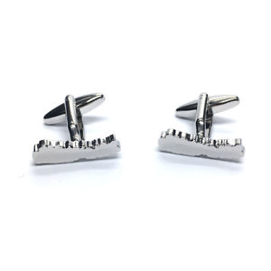 【送料無料】メンズアクセサリ―　ネパール×マップカフスボタンnepal outline map cufflinks presented in a box x2aj895