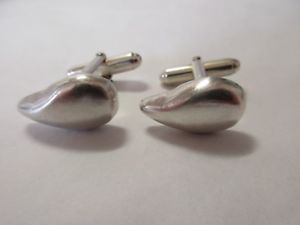【送料無料】メンズアクセサリ— ?シルバーカフリンクスteardrop 925 silver cufflinks|hokushin