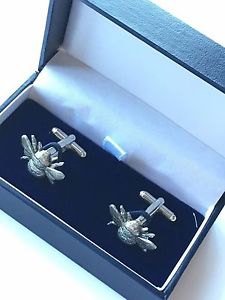 【送料無料】メンズアクセサリ— マンチェスターピューターカフスボタンmanchester bee hand made pewter cufflinks n266 gift boxed cl61|hokushin
