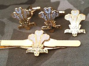 【送料無料】メンズアクセサリ―　ウェールズカフスボタンバッジネクタイクリップセットロイヤルroyal regiment of wales cufflinks, badge, tie clip rrw military gift set