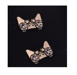【送料無料】メンズアクセサリ―　カフスボタンゲームシャツカフリンクコントローラcufflinks gaming controllers wedding groom best man shirt cuff links