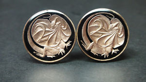 【貨物輸送無料】メンズ佩び物― オーストラリアエナメルコインカフスボタンセントエリマキトカゲaustralia enamelled coin cufflinks 2 cents frilled lizard