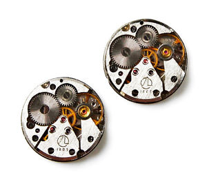 【送料無料】メンズアクセサリ―　カフスボタンsteampunk cufflinks genuine watch movements