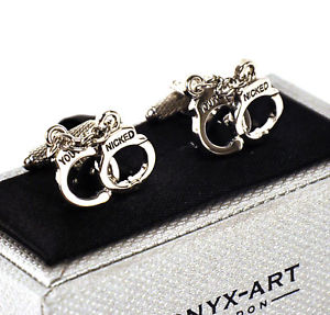 【送料無料】メンズアクセサリ―　カフスボタンシャツカフリンクcufflinks handcuffs wedding groom best man shirt cuff links