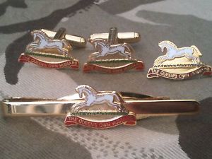 【送料無料】メンズアクセサリ&mdash;　カフリンクスバッジネクタイクリップセットqueens own hussars cufflinks, badge, tie clip gift set｜hokushin