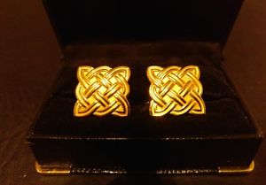 【送料無料】メンズアクセサリ―　クロアチアカフリンクパターンフルバツカcroatia cuff links pleter pattern hrvatska