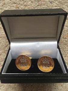 【送料無料】メンズアクセサリ&mdash;　カフリンクスgold plated sixpence cufflinks collectable bnib｜hokushin 17,745円