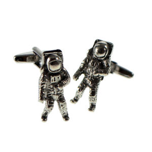 【送料無料】メンズアクセサリ&mdash;　ピューターメンズカフスボタンカフリンクスenglish made astronaut pewter mens cufflinks cuff links gift｜hokushin