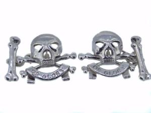 【送料無料】メンズアクセサリ―　スターリングシルバークイーンロイヤルメンズカフリンクス 925 sterling silver queens royal lancers death or glory mens cufflinks