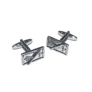 【送料無料】メンズアクセサリ―　スヌーカー×スポーツカフスボタンsnooker table sport cufflinks presented in a box x2aj544