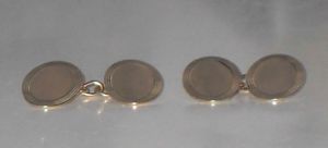 【送料無料】メンズアクセサリ&mdash;　ヴィンテージゴールドチェーンリンクカフリンクスquality vintage 1959 t amp; h crathorne 9ct 375 gold chain link oval cufflinks｜hokushin