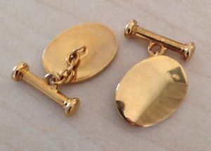 【送料無料】メンズアクセサリ―　カフリンクスgold cufflinks