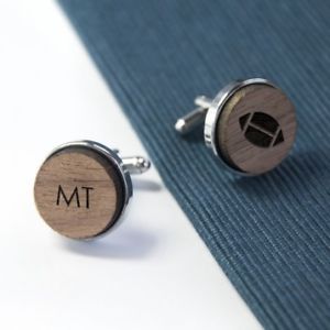 【送料無料】メンズアクセサリ―　ラグビーカフスリンク wooden rugby cufflinks personalised
