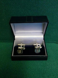 【送料無料】メンズアクセサリ― カフスボタンhorse saddle cufflinks   silver plated