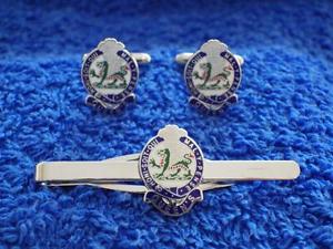 【送料無料】メンズアクセサリ― カフリンクタイグリップクリップセットqueens regiment cuff link and tie grip  clip set