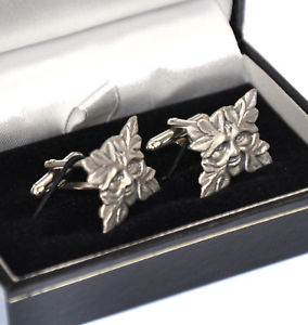 【送料無料】メンズアクセサリ&mdash;　グリーンマンピューターカフスボタンシャツカフリンクスgreen man pewter cufflinks wedding groom best man shirt cuff links｜hokushin