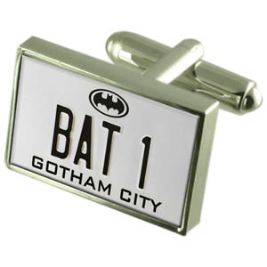 【送料無料】メンズアクセサリ―　バットマンバットプレートカフスボタンクリスタルタイクリップバーボックスbatman bat 1 number plate cufflinks crystal tie clip bar box set engraved