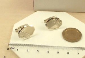 【送料無料】メンズアクセサリ― ソリッドスターリングシルバーカフリンクスcls70se2 gents heavyweight solid 925 sterling silver engraved oval cufflinks
